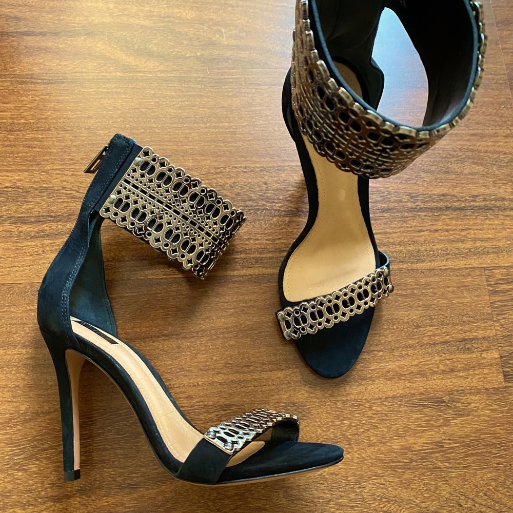 High heel sandal